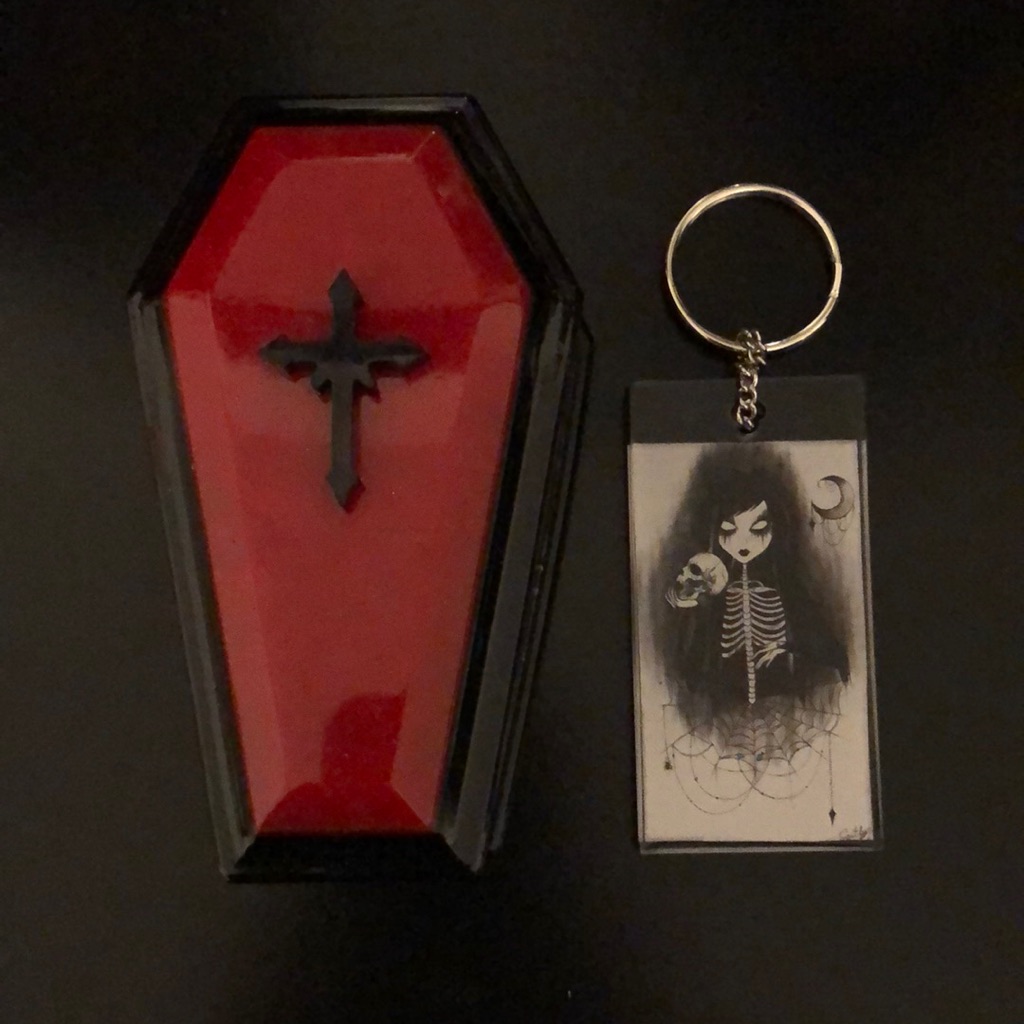 Small Coffin Box And Keychain Small Coffin Box And Keychain